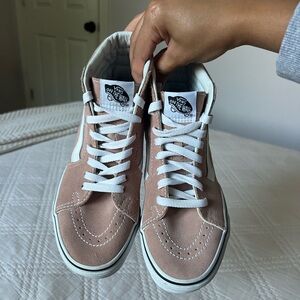 Vans high top sneakers in 5 womens